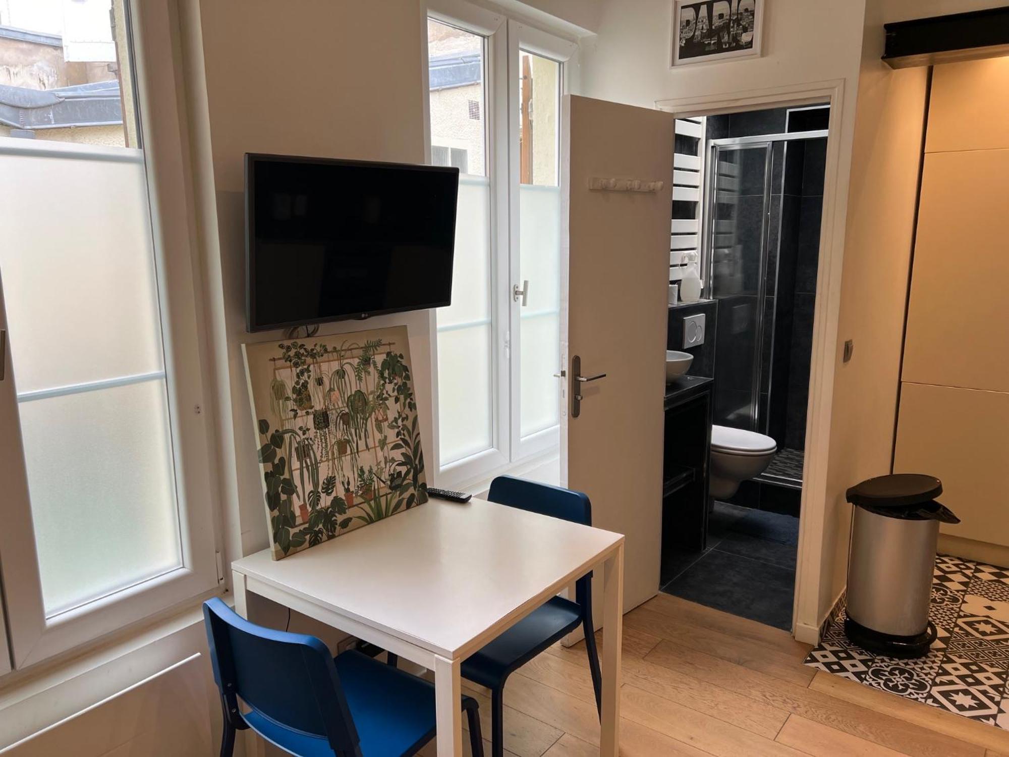 Appartement Atypique Aux Batignolles Paris Eksteriør bilde